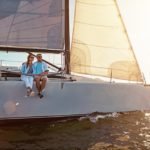 3 spôsoby, ako ušetriť na plavbe jachtou